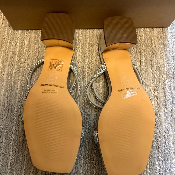 Bibi Lou Silver Heeled Sandal - Picture 3 of 4